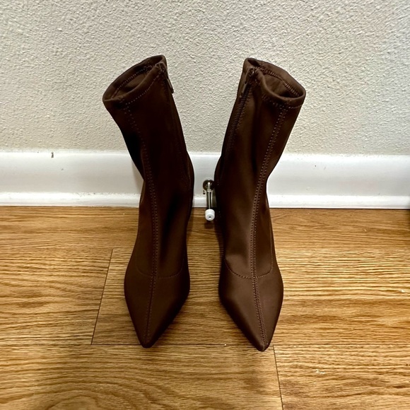 UNISA pointed toes ankle boots - Picture 3 of 14